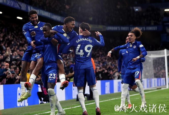 亿元先生染红,切尔西1:1战平阿森纳 亿元先生染红,切尔西1:1战平阿森纳